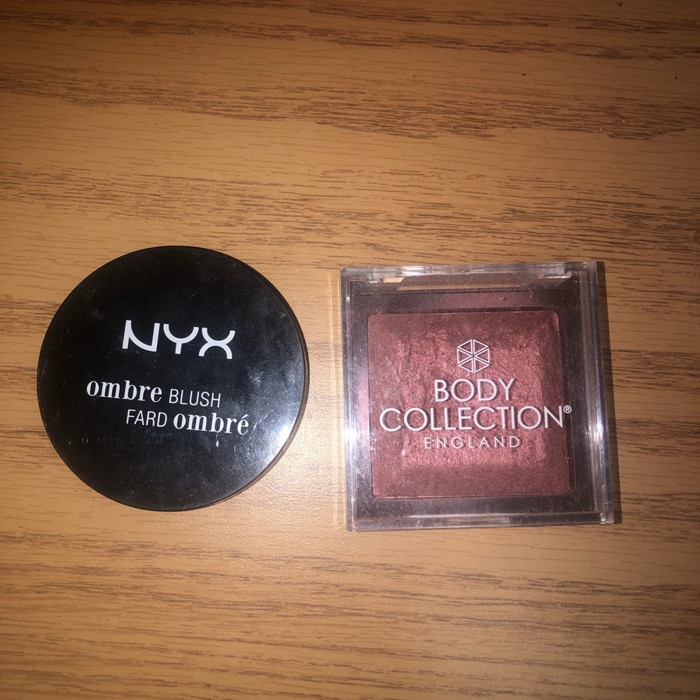 Blush bundle - Picture 3 of 3